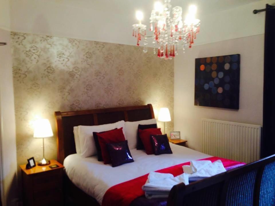 Ty Rosa Rooms Cardiff Esterno foto