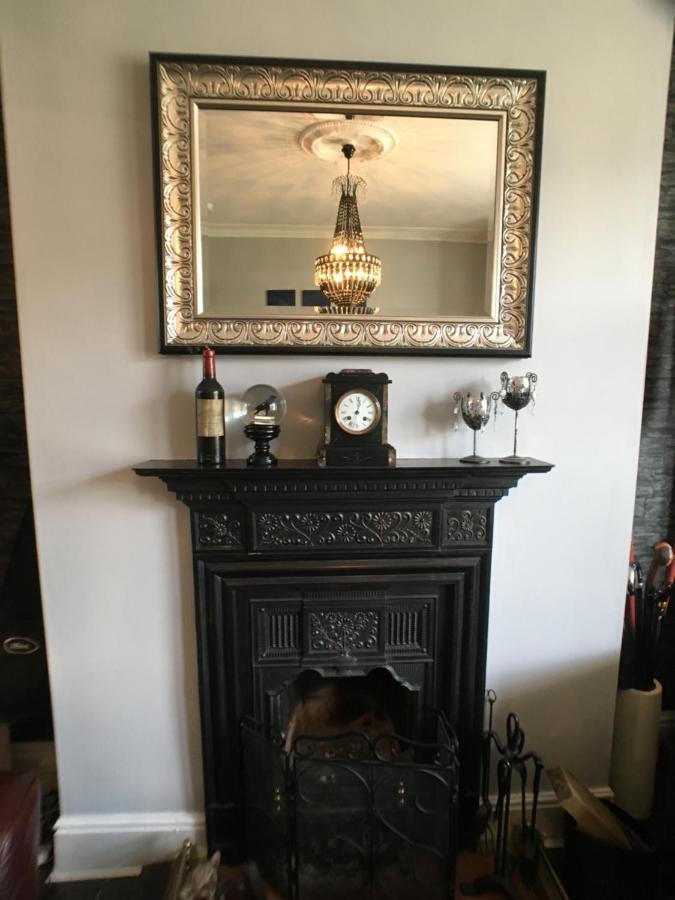 Ty Rosa Rooms Cardiff Esterno foto