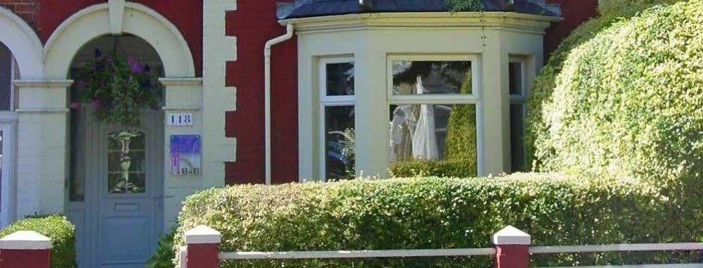 Ty Rosa Rooms Cardiff Esterno foto